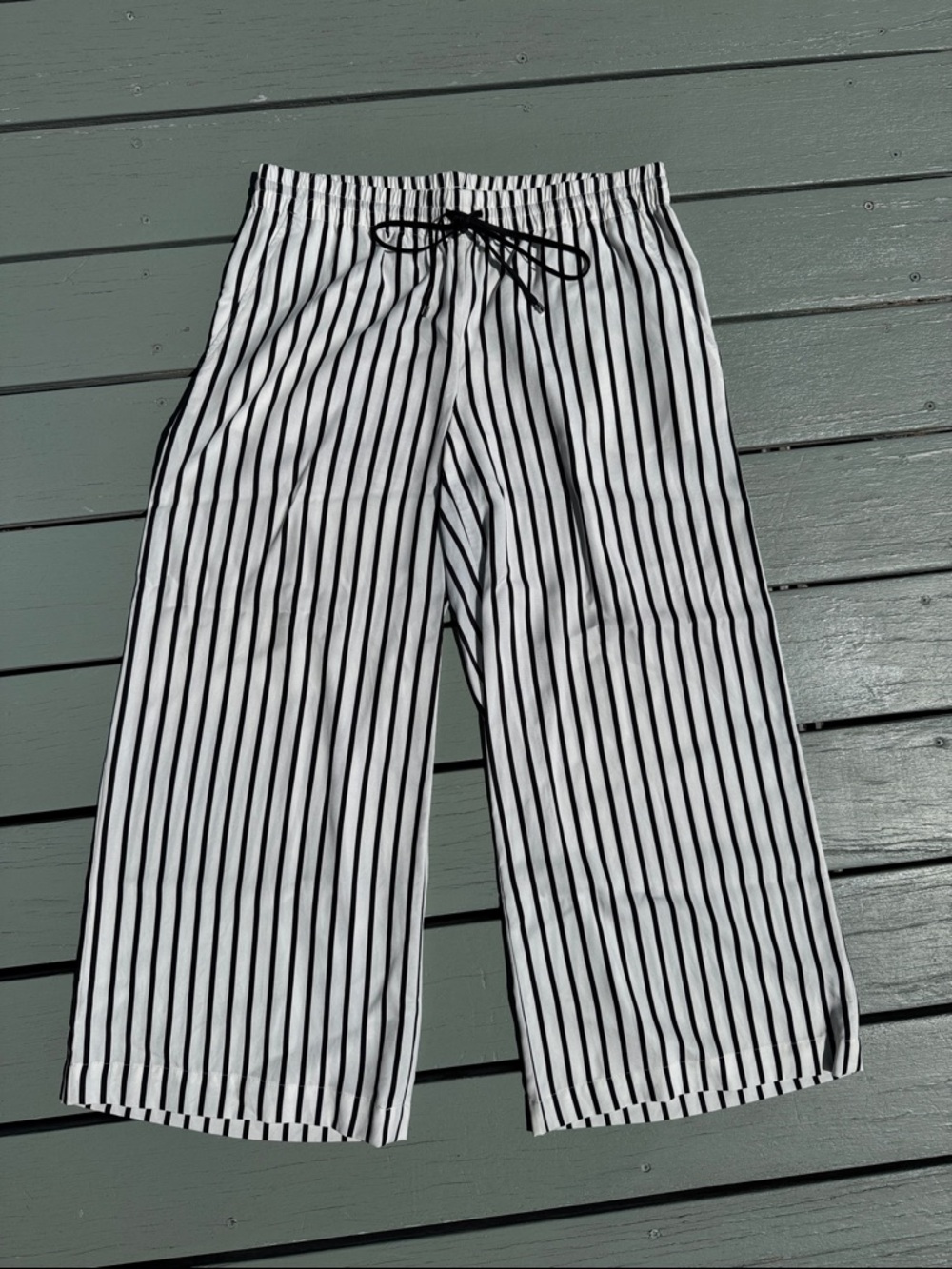 Lauren Ralph Lauren Black & White Striped Wide-Leg Pants